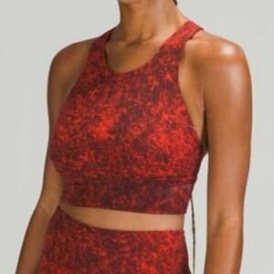Lululemon Size 6 Wunder Train Longline Sports Bra C/D Cup Red Black‎